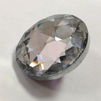 China Forma combinada botones cristalinos de cristal de la rejilla del botón del diamante artificial del hierro para el sofá proveedor